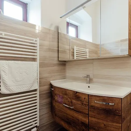 Botanicky Dvor 3* Banská Štiavnica