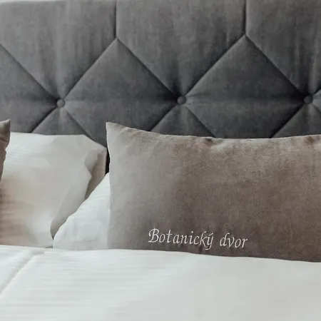 Botanicky Dvor Apart Otel Banská Štiavnica