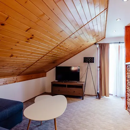 Botanicky Dvor Aparthotel Banská Štiavnica
