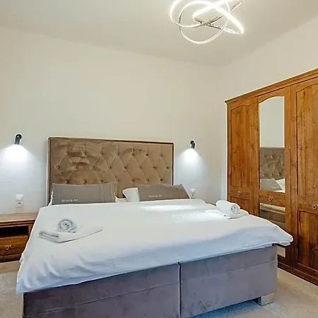アパートホテル Botanicky Dvor Banská Štiavnica