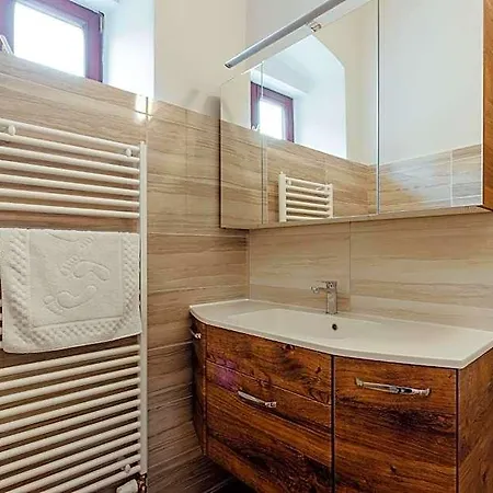 Botanicky Dvor アパートホテル Banská Štiavnica