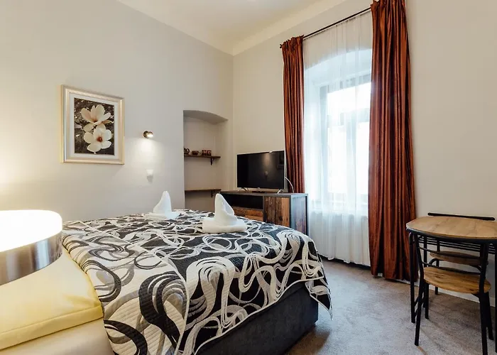 Aparthotel Botanicky Dvor 3*
