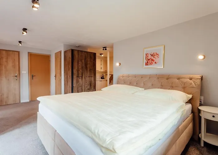 Botanicky Dvor 3* Banska Stiavnica