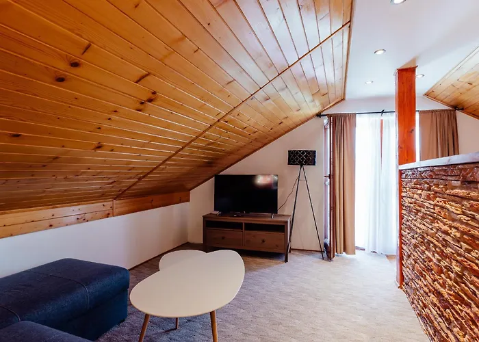 Botanicky Dvor Aparthotel Banska Stiavnica